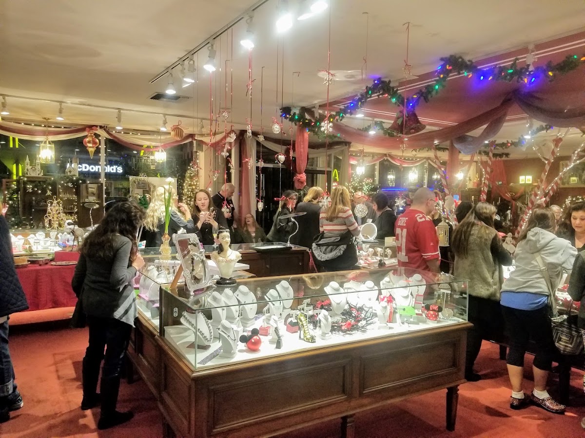 H C Nelson & Co Jewelers