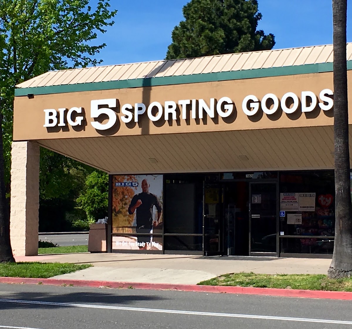 Big 5 Sporting Goods