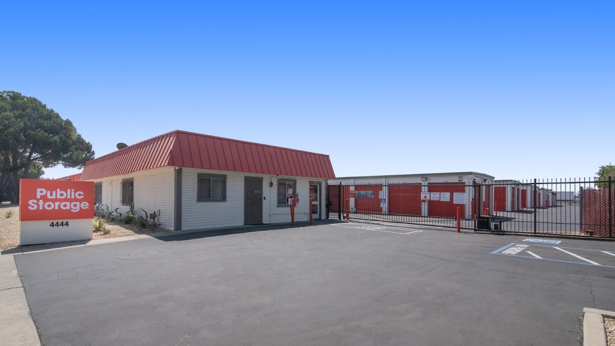 Public Storage