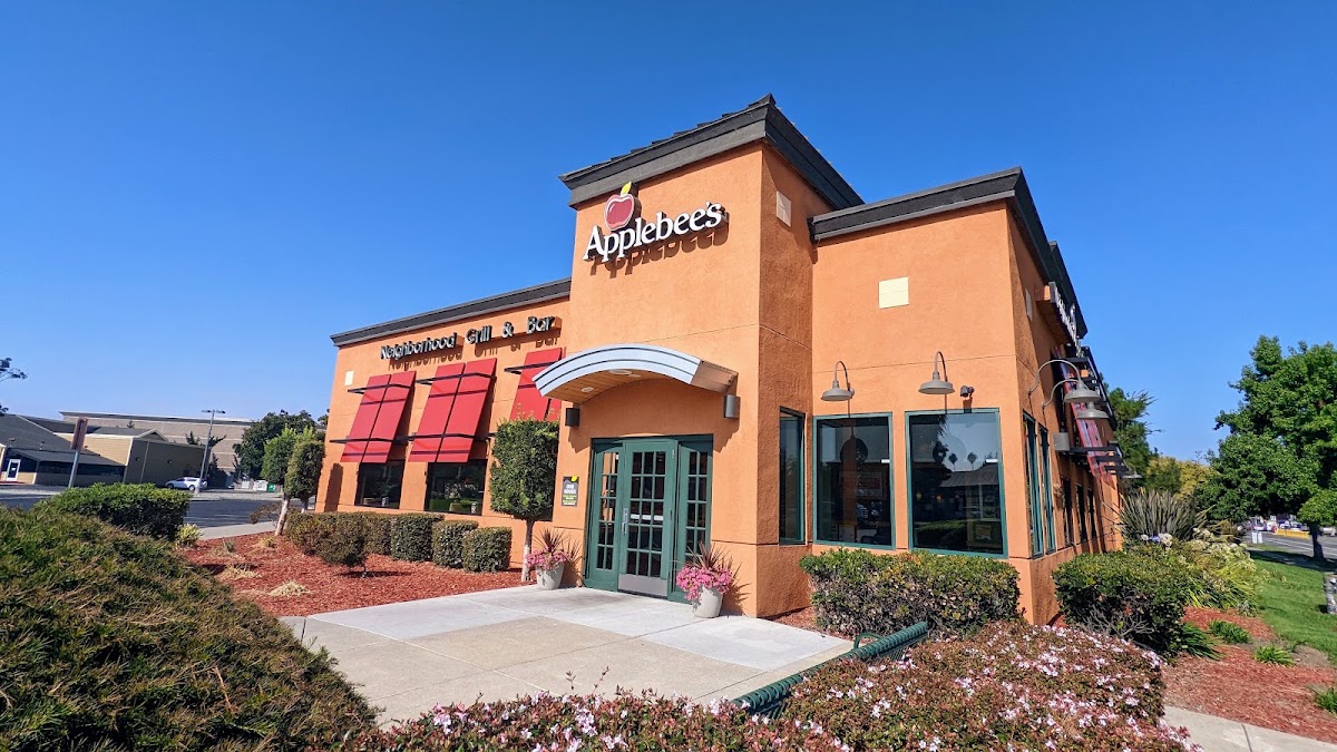 Applebee's Grill + Bar