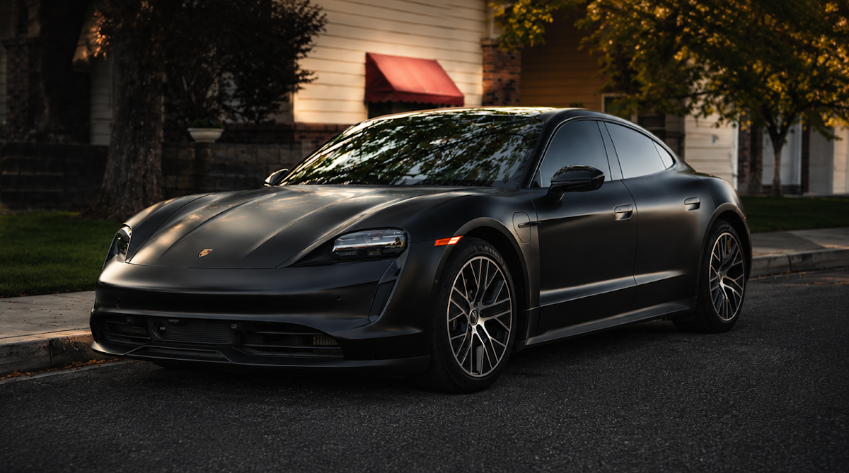 Lustro Detailing LLC