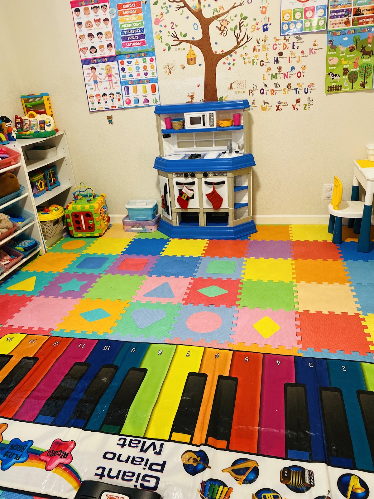 Happy Home Kids Day Care
