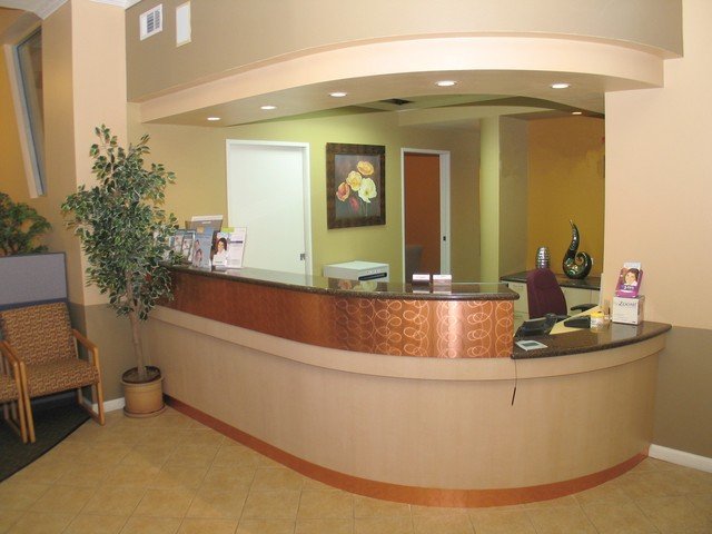 Dr Meenu Giri Family Dentistry