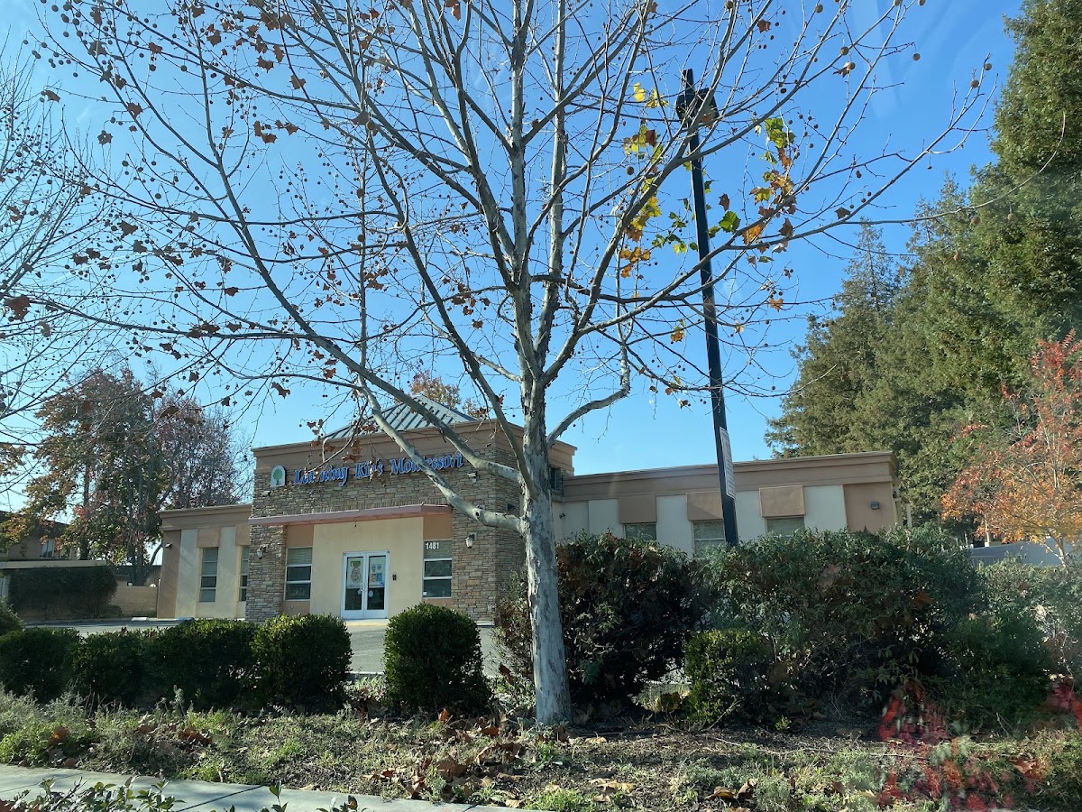 Mount Valley Montessori