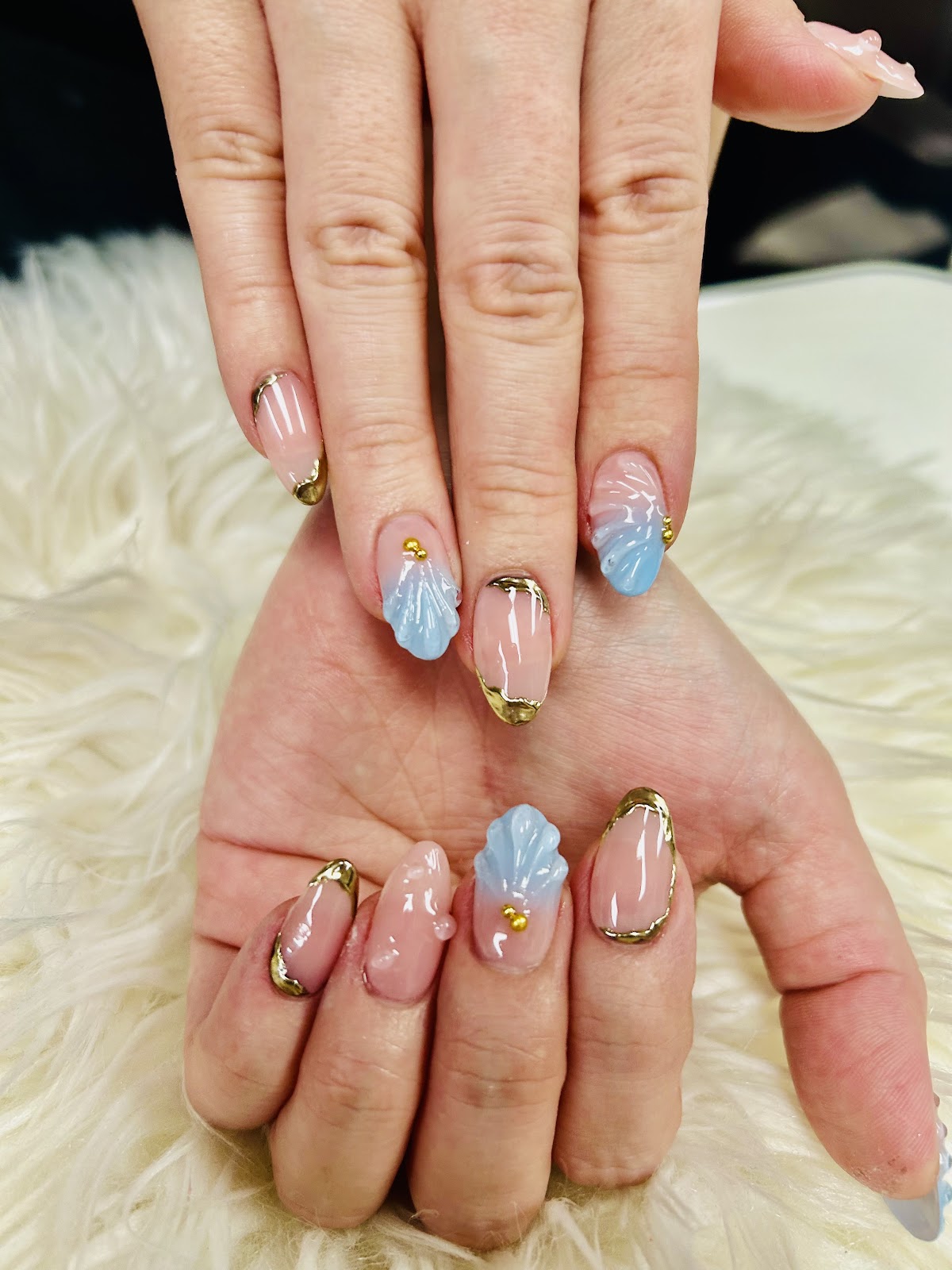 ALO NAILS BAR