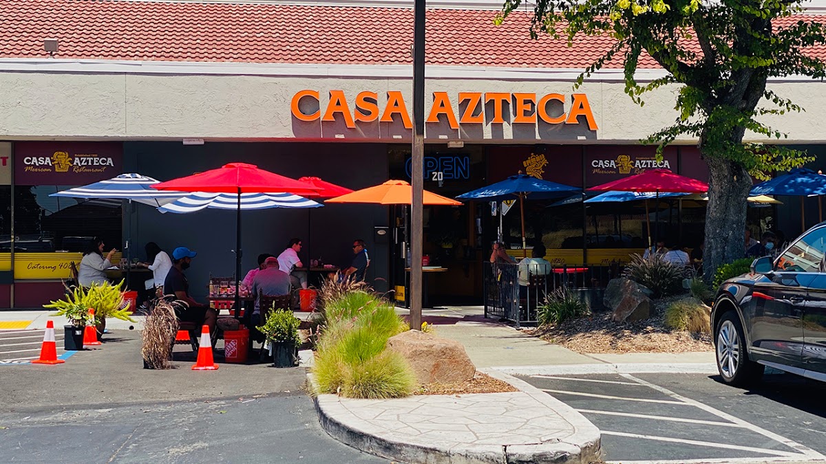 Casa Azteca Mexican Restaurant & Bar