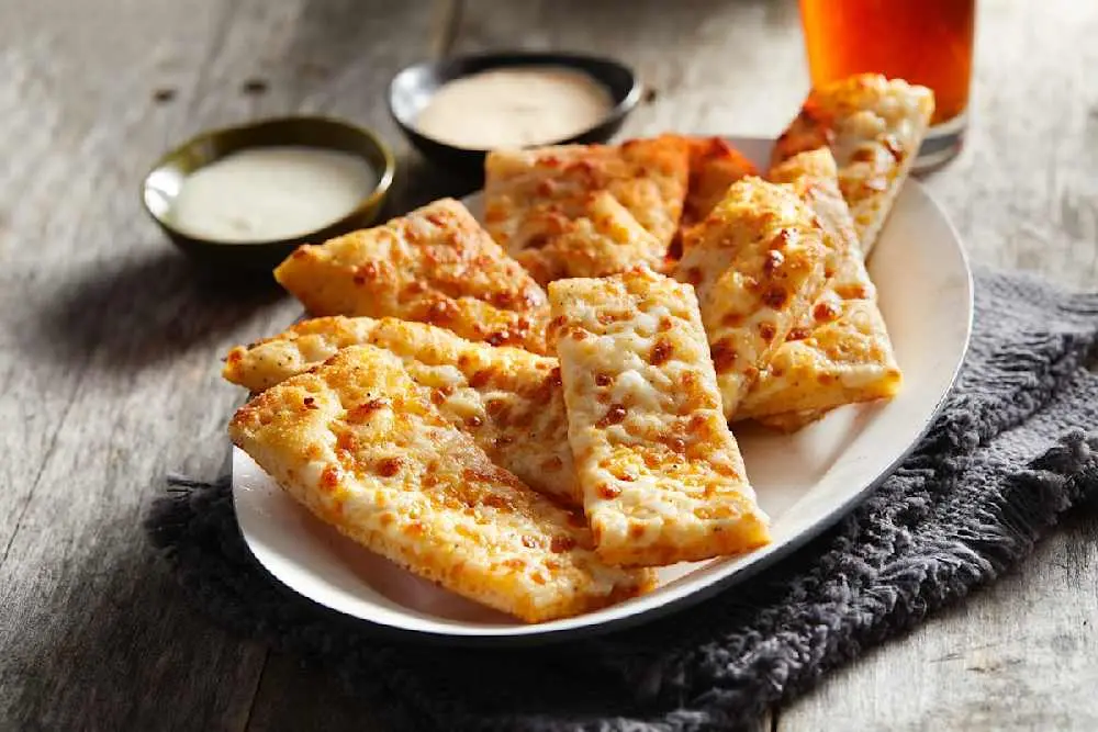 Garlic Sticks w/ Cheese at Curry Pizza House
