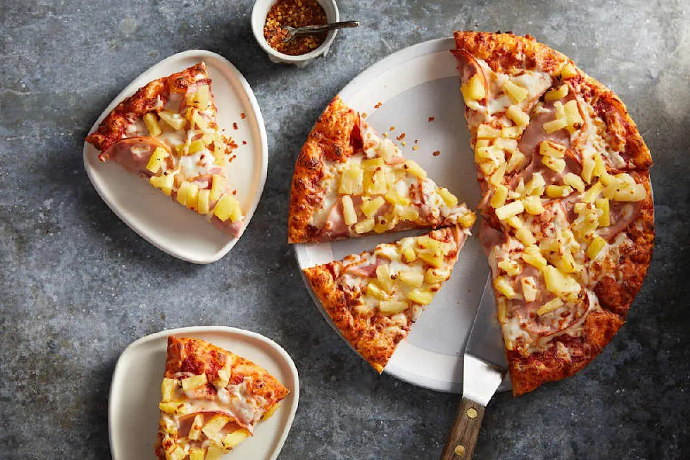 Hawaiian at Curry Pizza House