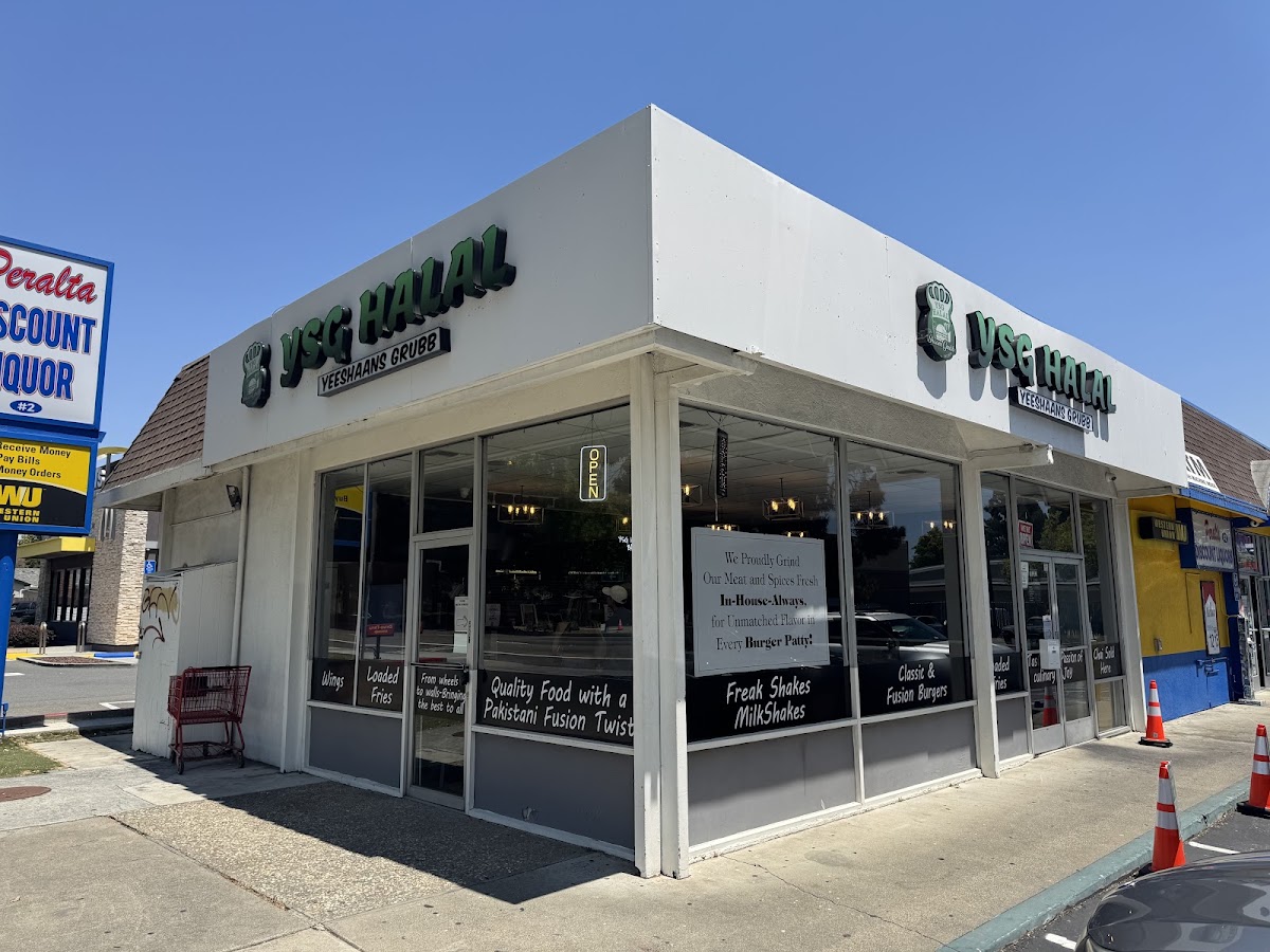 YSG HALAL YeeShaans Grubb - Halal American Burgers - Fusion