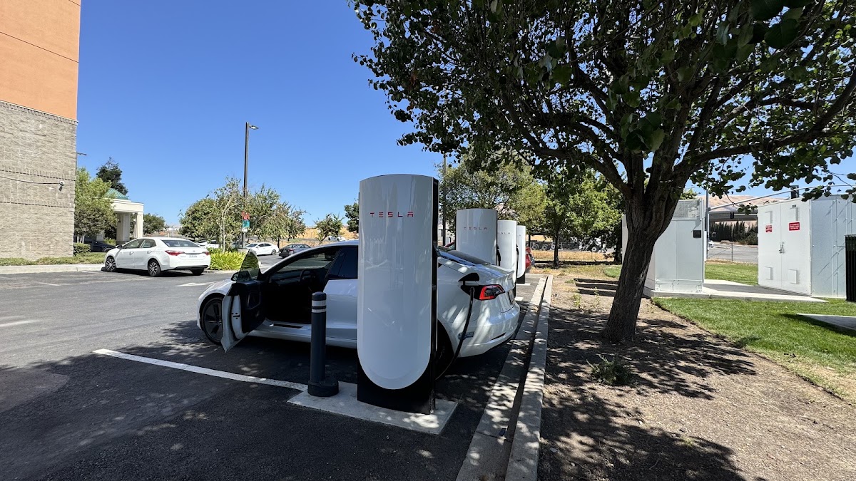 Tesla Supercharger