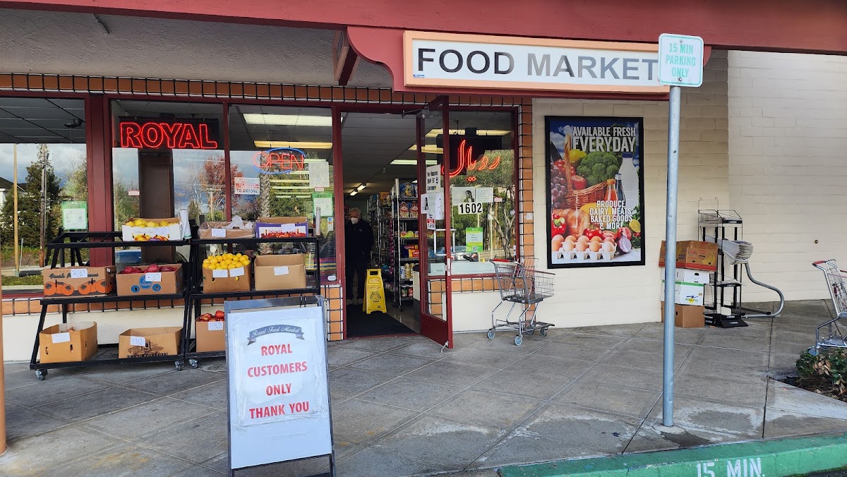 Royal Food Market