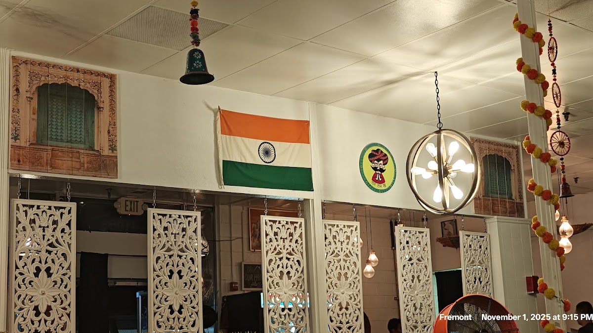 Garam Mirchi- Pure Veg Rajasthani & Indo Chinese Restaurant