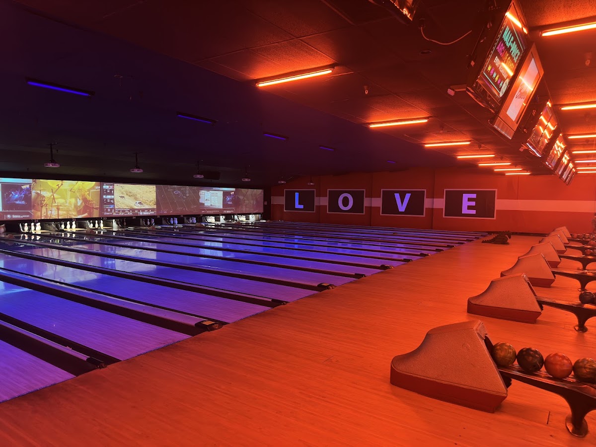 Lucky Strike Alameda — in Alameda, CA