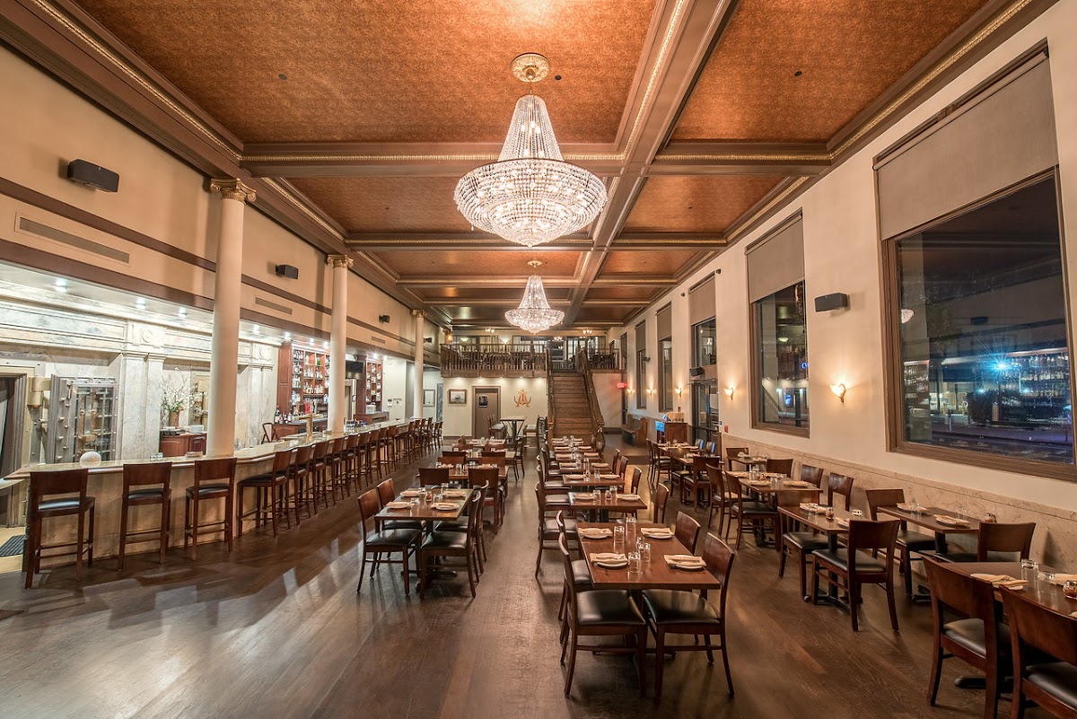 The Star on Park — Pizza Restaurant in Alameda, CA