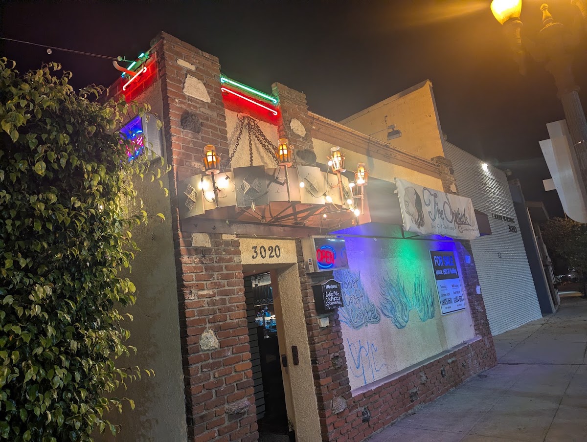 Free Spirited — Restaurants in Alhambra, CA (photo 3 of 3)