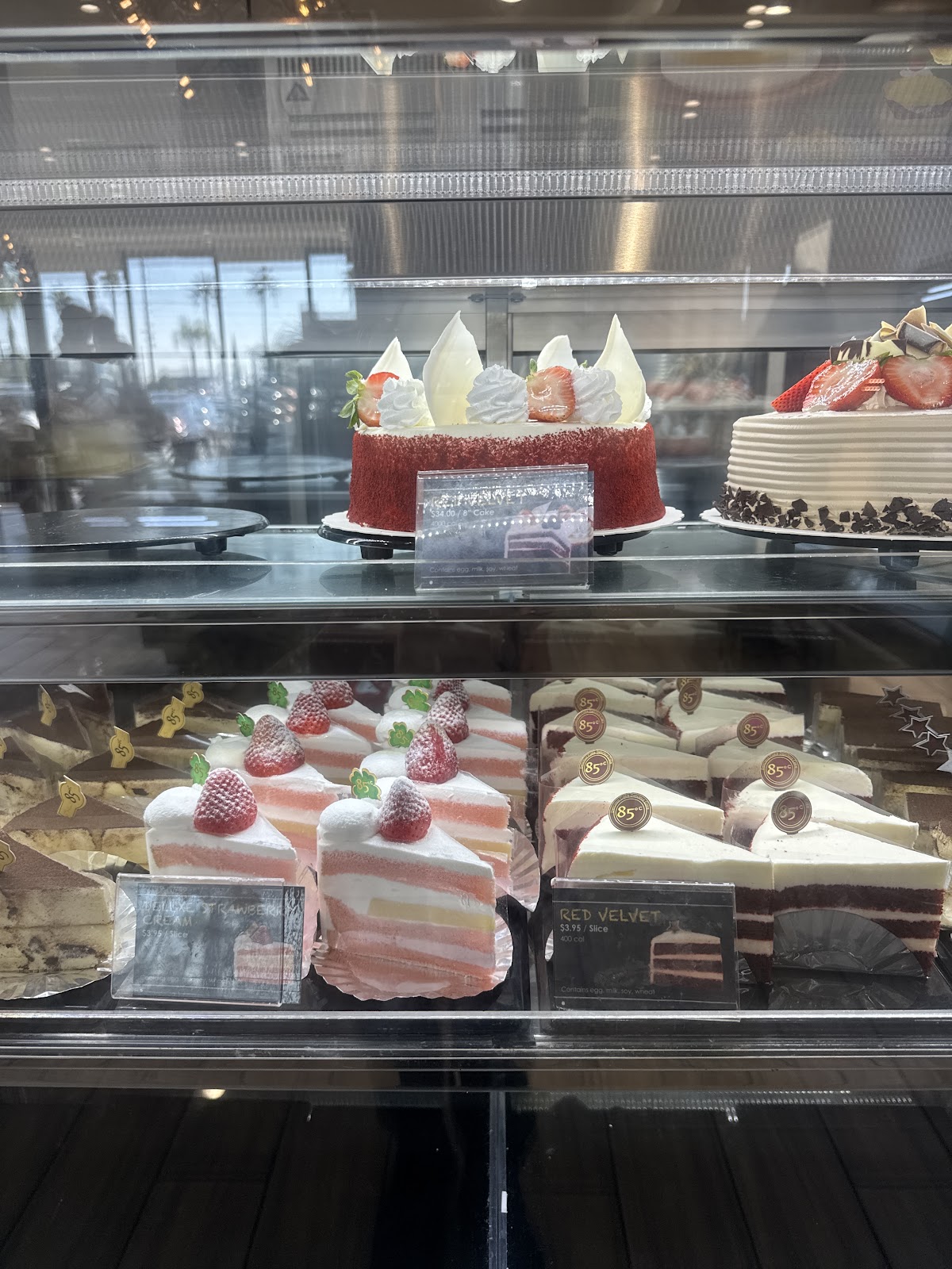85°C Bakery Cafe — Bakery in Anaheim, CA (photo 3 of 3)