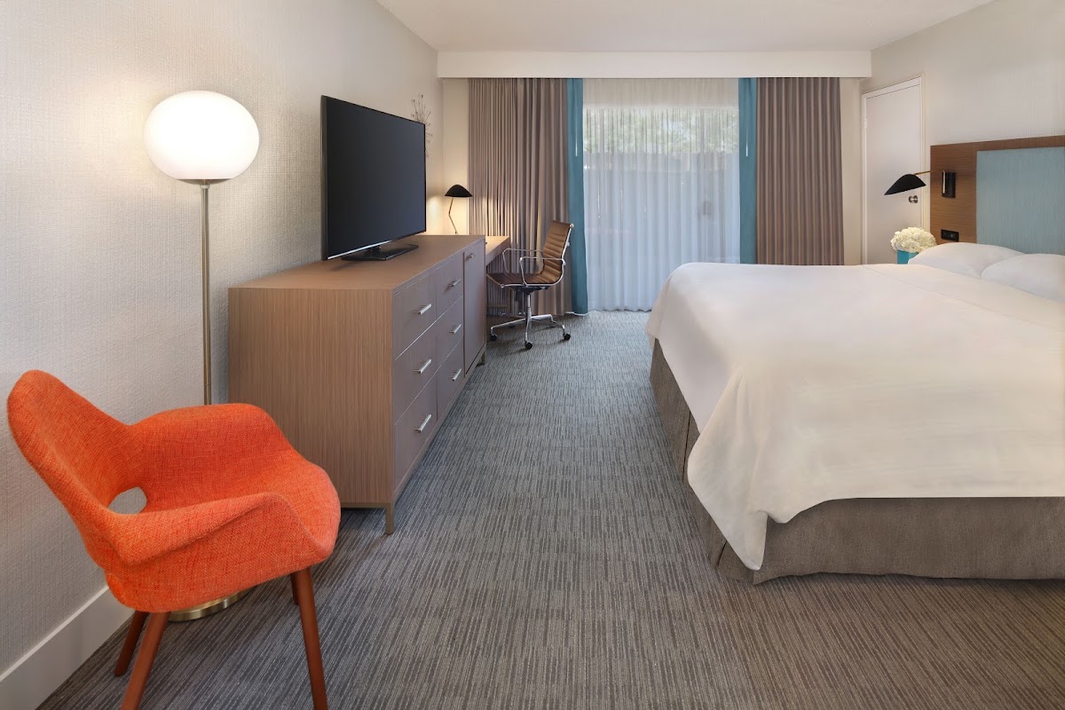 The Anaheim Hotel — Hotels in Anaheim, CA (photo 2 of 2)