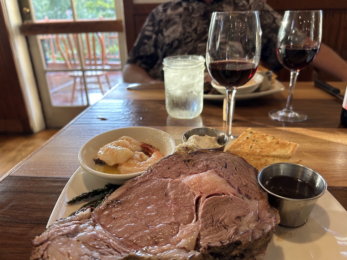 Vix Creek Saloon — Food & Drink in Arroyo Grande, CA (photo 3 of 3)