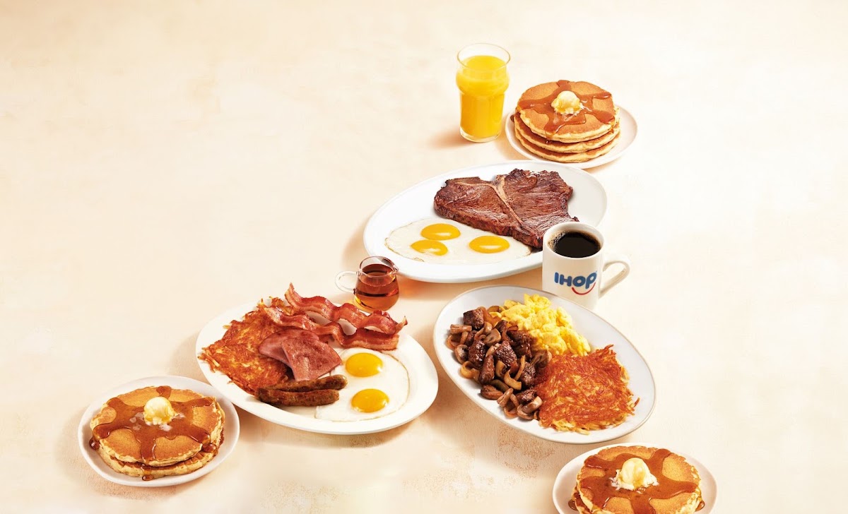 IHOP — Food & Drink in Barstow, CA (photo 3 of 3)