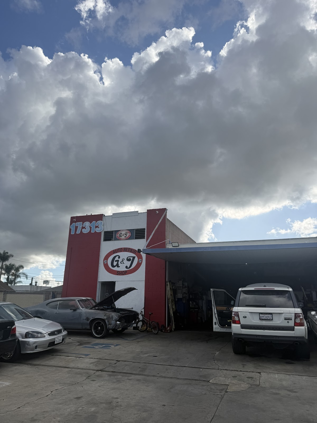 G & J Auto Repair Shop — Auto Repair Shop in Bellflower, CA