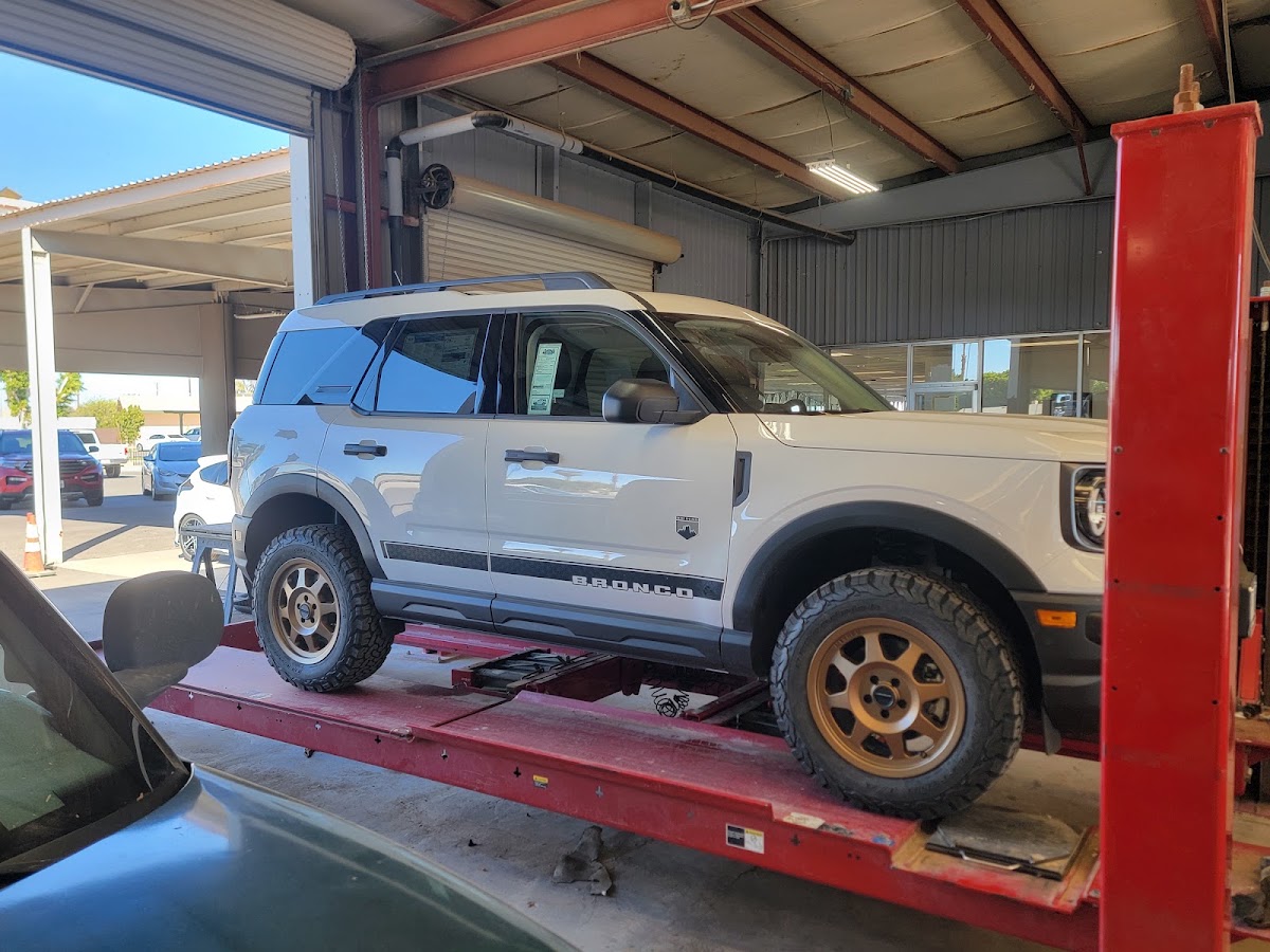 Quick Lane Tire & Auto Center — in Brawley, CA (photo 2 of 2)