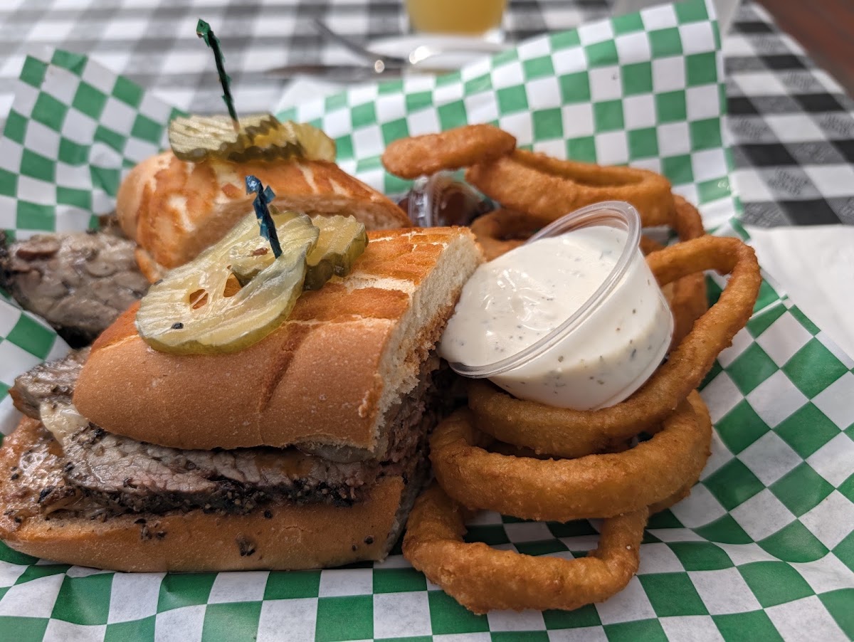7 Mile House — in Brisbane, CA (photo 3 of 3)