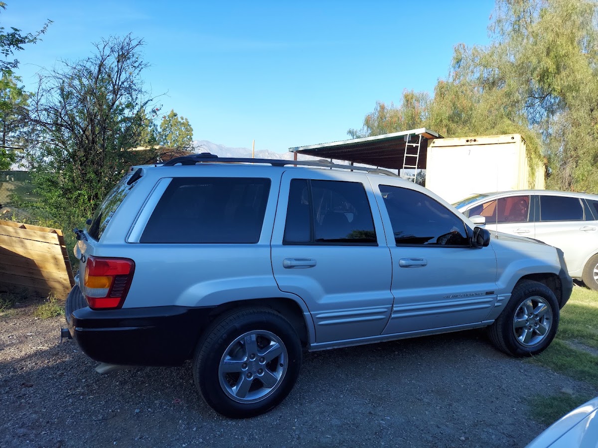 B & M Auto and Tires — in Calimesa, CA
