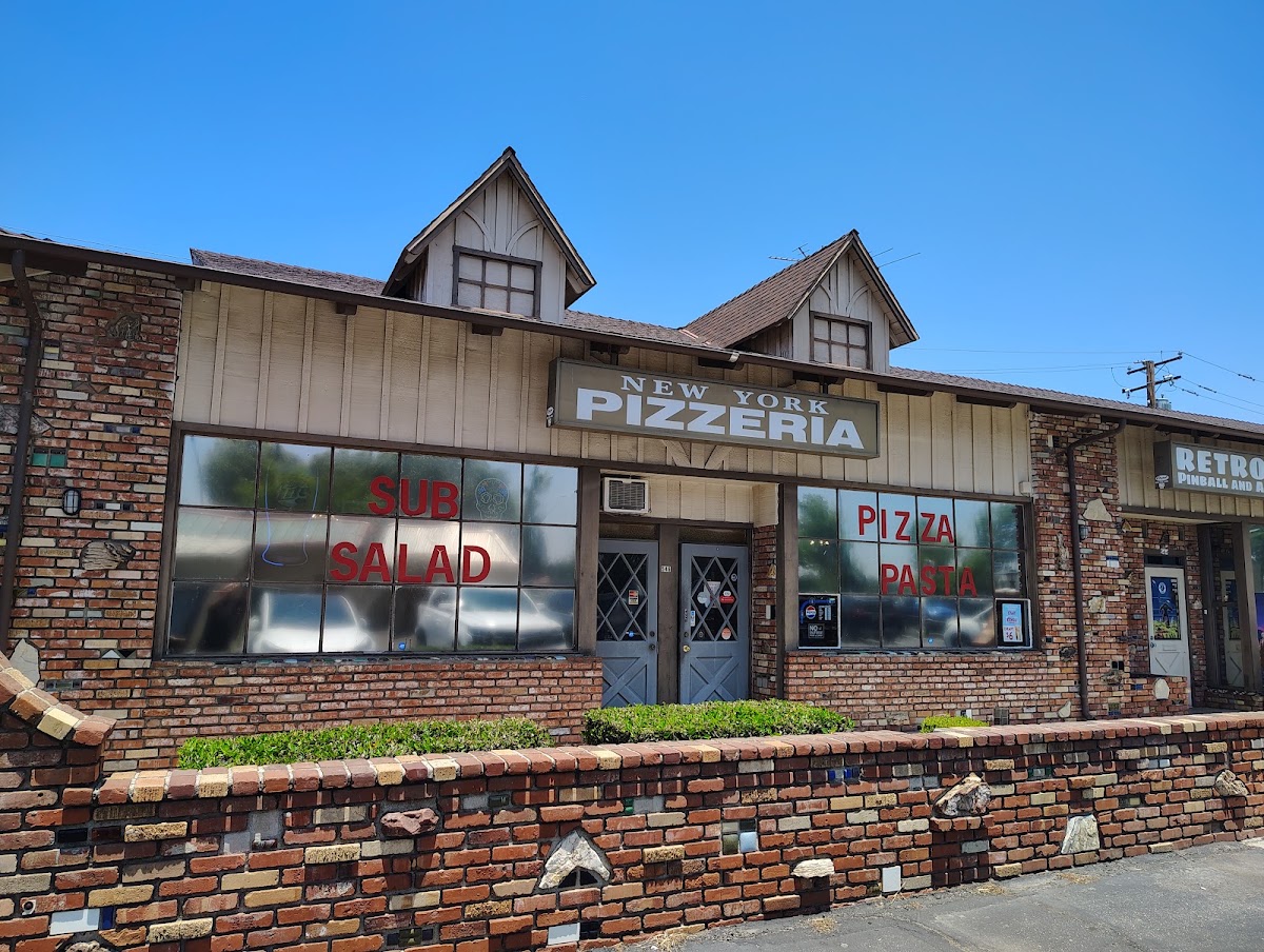 New York Pizzeria — in Calimesa, CA