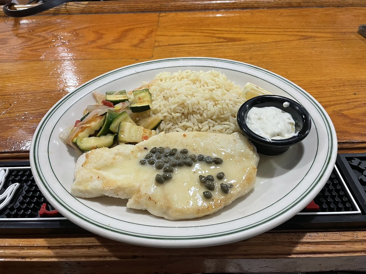 Highlands Bar and Grill — in Clearlake, CA (photo 2 of 2)