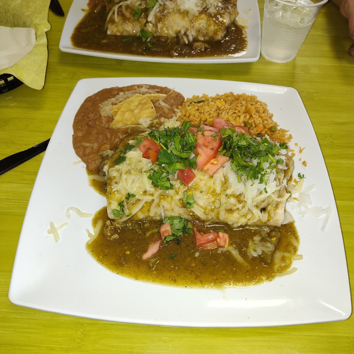 Happy Boy Grill — Burger Restaurant in Compton, CA (photo 3 of 3)