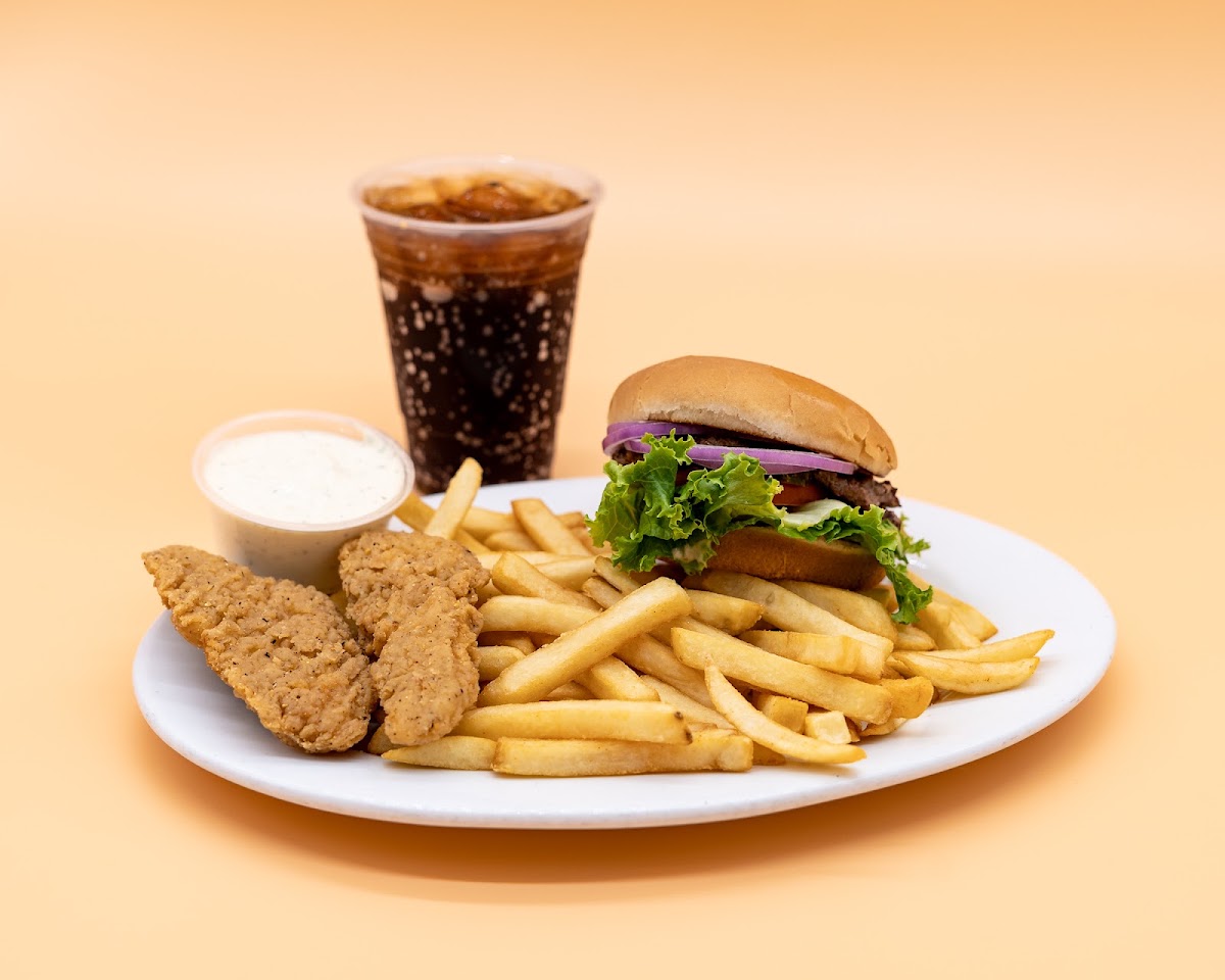 Happy Boy Grill — Burger Restaurant in Compton, CA (photo 2 of 3)