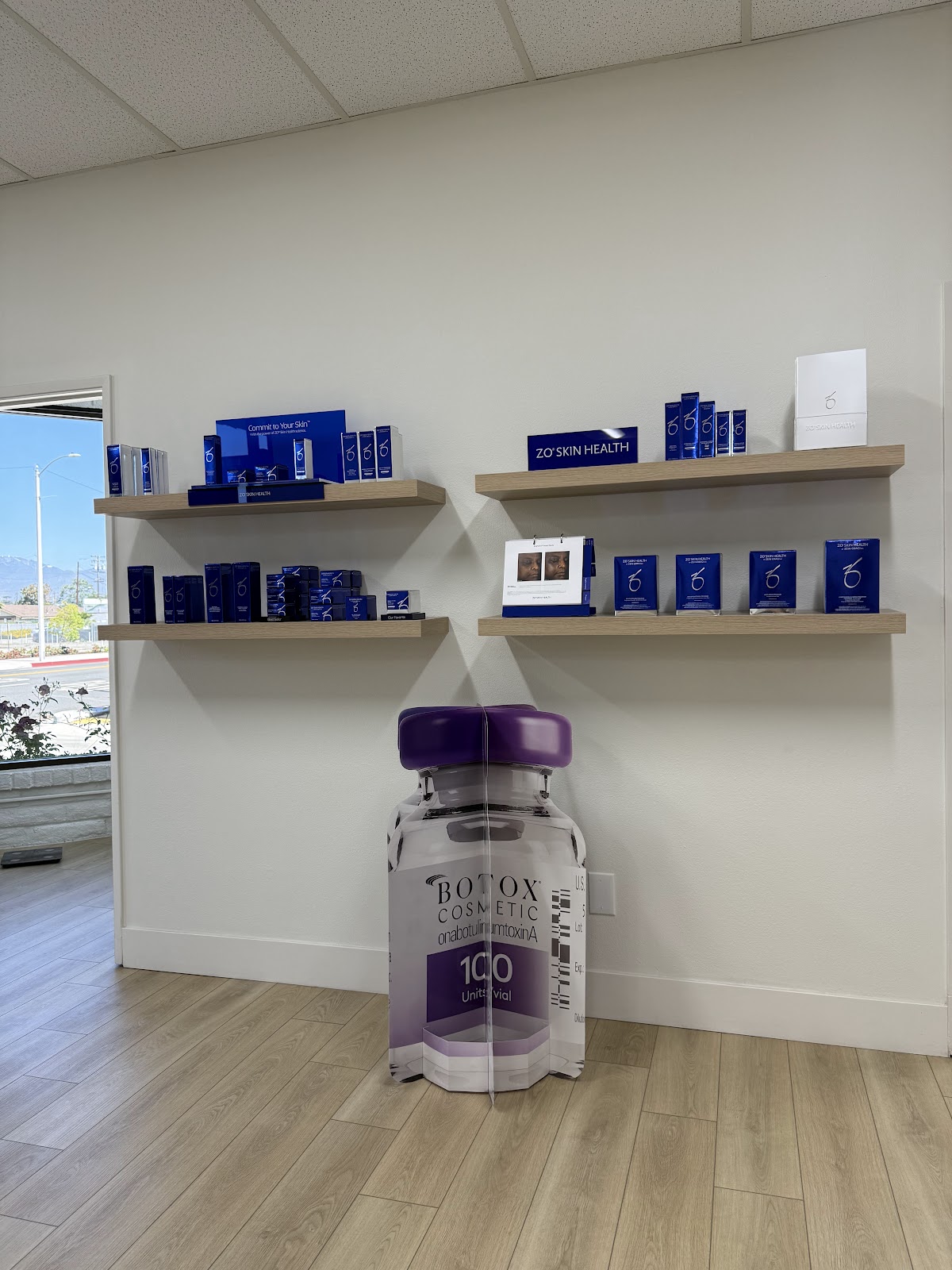 La Vi Beauty & Wellness — in Covina, CA (photo 2 of 2)