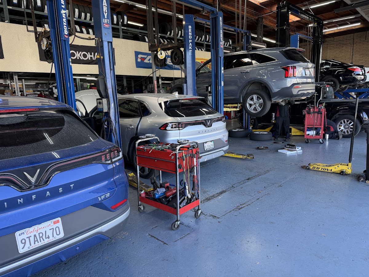 Midas — Auto Repair Shop in Daly City, CA (photo 2 of 3)