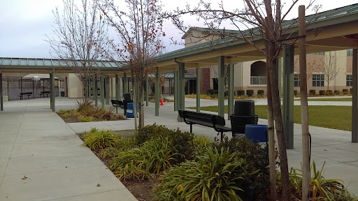 Creekside Elementary School — Elementary School in Danville, CA
