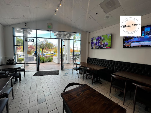 Danville Kitchens Pizza - Wings - Brews — Bar in Danville, CA
