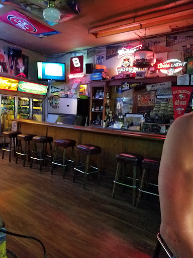 Elliott's — Bar in Danville, CA