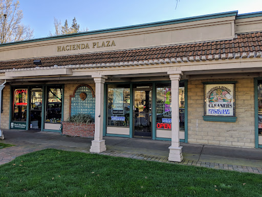 Island Advertising — Promotional Products Supplier in Danville, CA