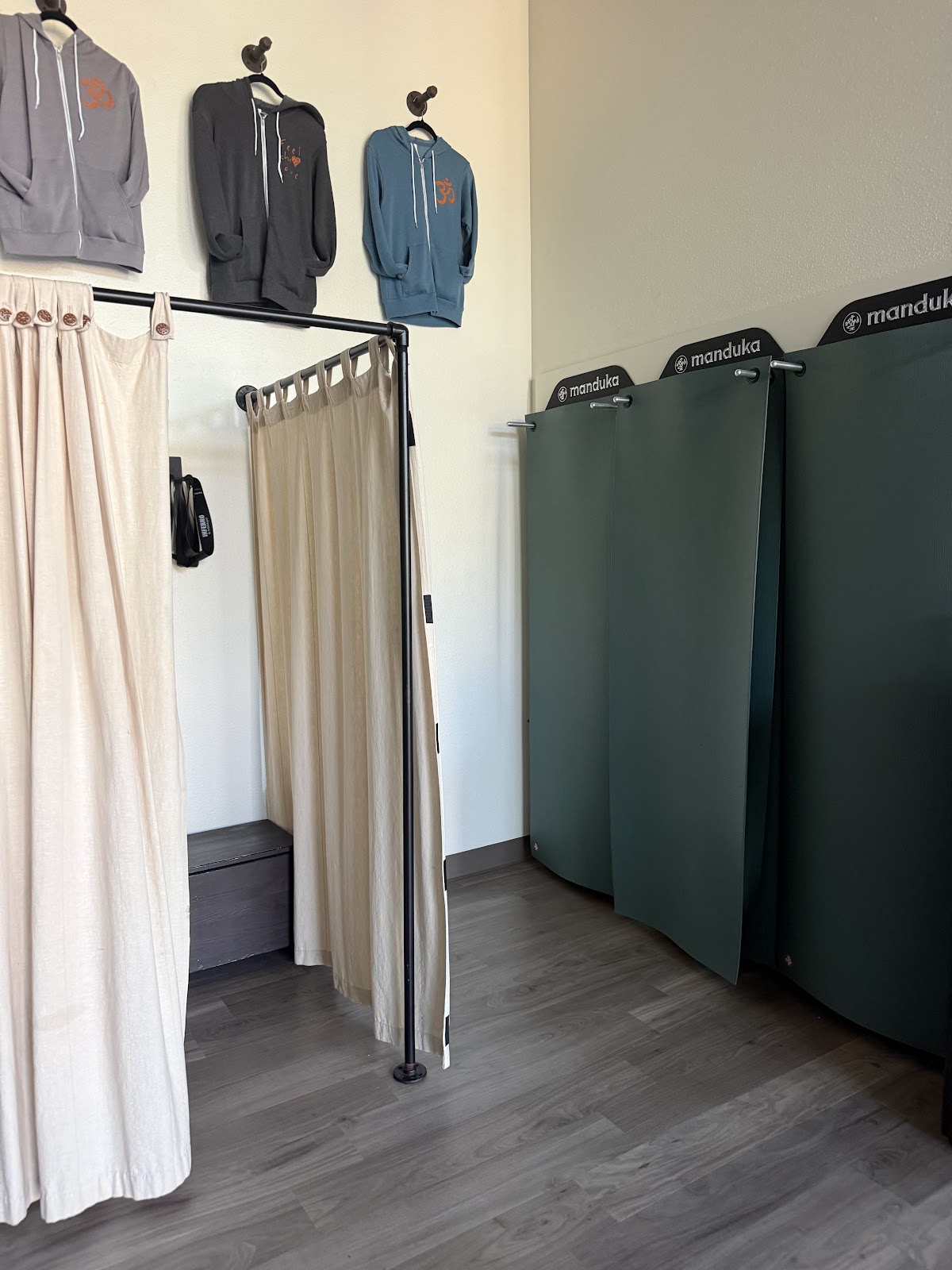 Akasha Yoga — Yoga Studio in Davis, CA (photo 3 of 3)