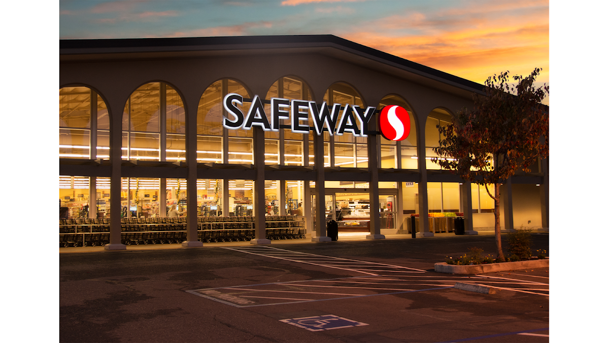 Safeway — Grocery Store in Dixon, CA