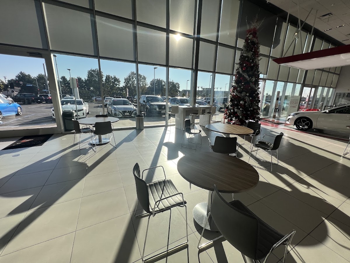 Downey Nissan — Automotive in Downey, CA (photo 2 of 3)