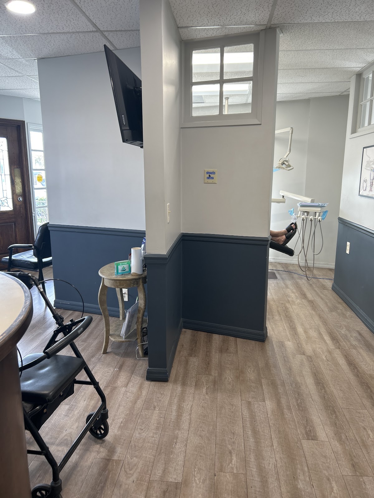The Downey Dentist — General Dentist in Downey, CA (photo 2 of 3)