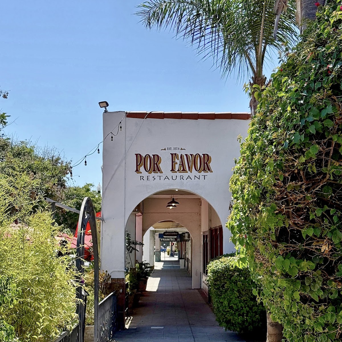 Por Favor El Cajon — Mexican Restaurant in El Cajon, CA