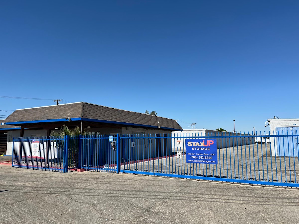 StaxUP Storage El Centro — in El Centro, CA