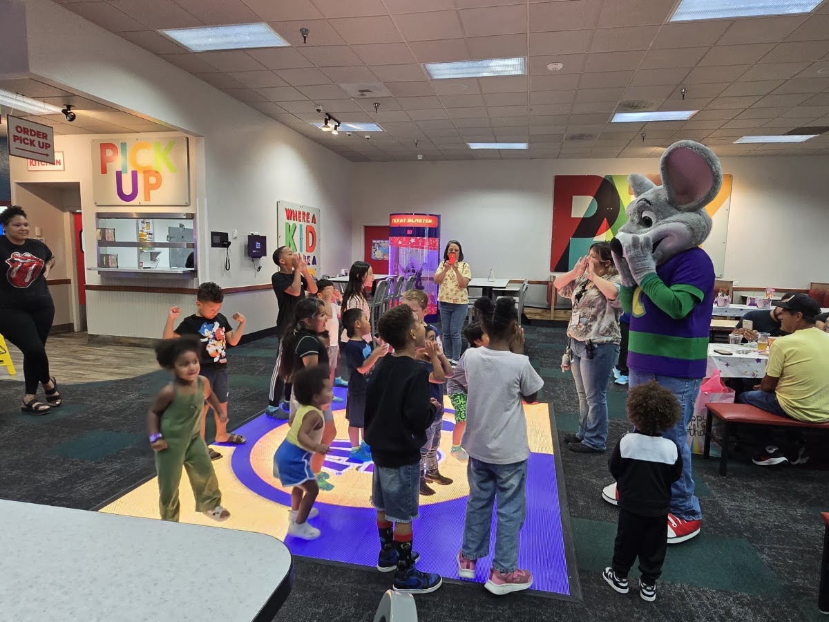 Chuck E. Cheese — Pizza Restaurant in Fairfield, CA (photo 3 of 3)