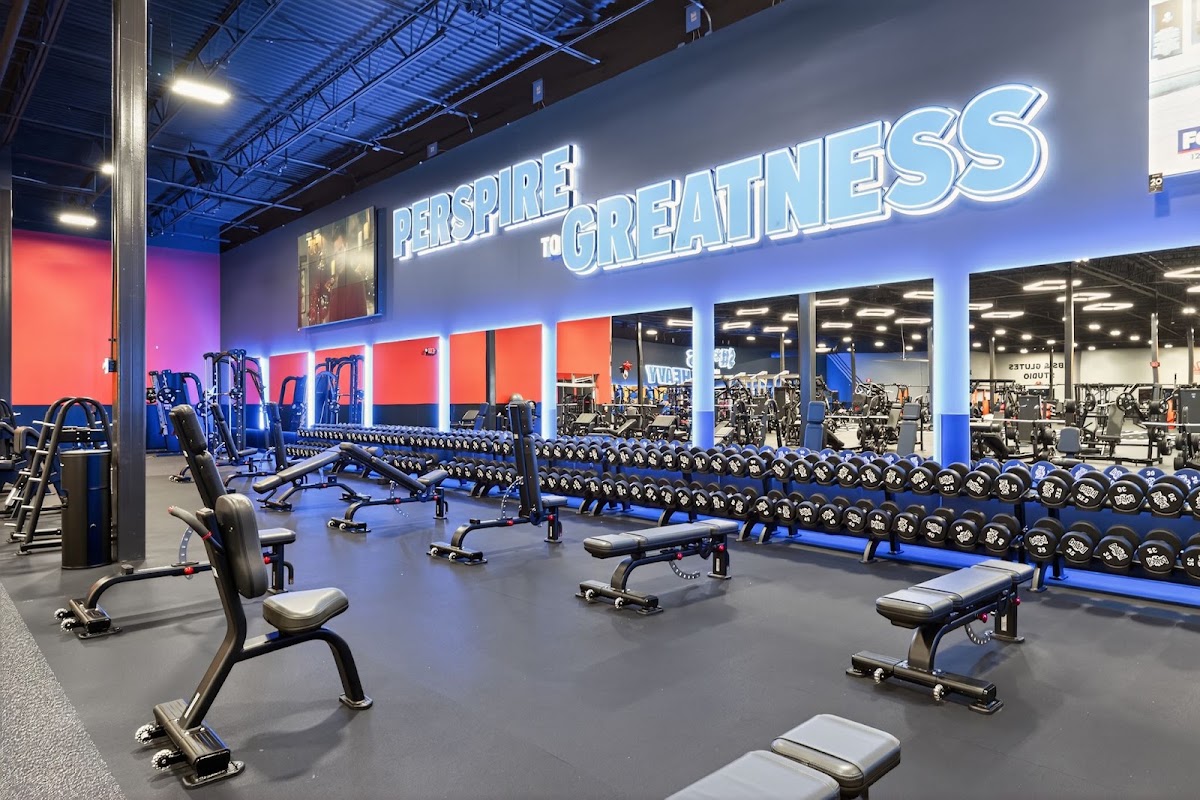 Crunch Fitness Folsom — Gym in Folsom, CA (photo 2 of 3)