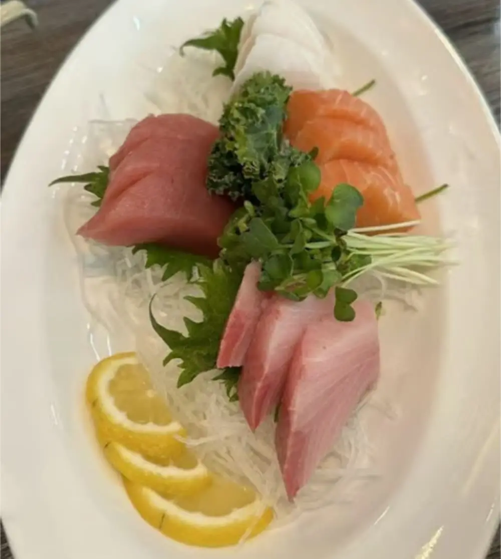 Sashimi Regular at Aniki's Sushi