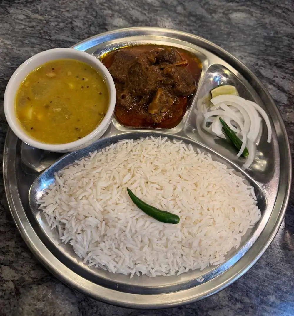 Goat Rezala Combo Plate at Bongo's