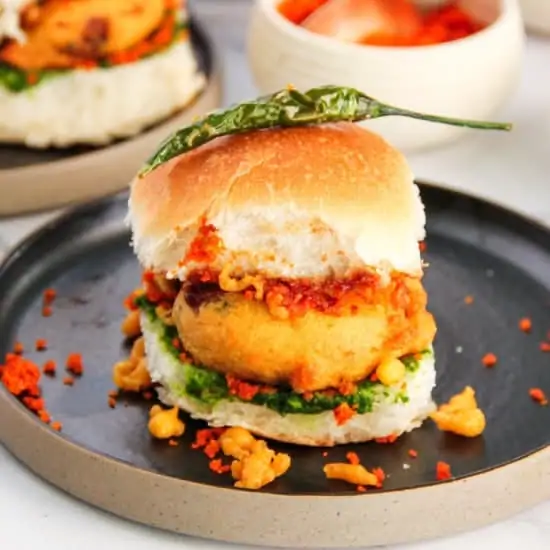 Ahmedabadi Vadapav at CarKhaana