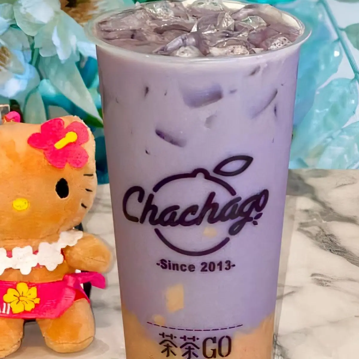 C11 Taro Milk Tea + Taro Paste (L) at ChaChaGo