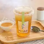 High Mountain Pouchong Tea with Honey 玉露青茶 + 百花香蜜 at Chicha San Chen 吃茶三千
